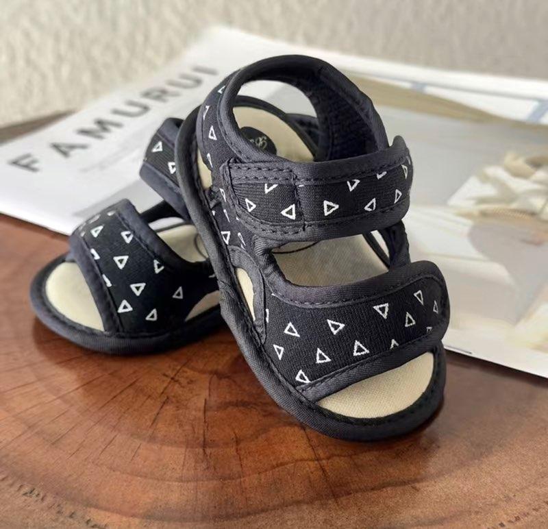 Black and White Triangle Sandals Shoes